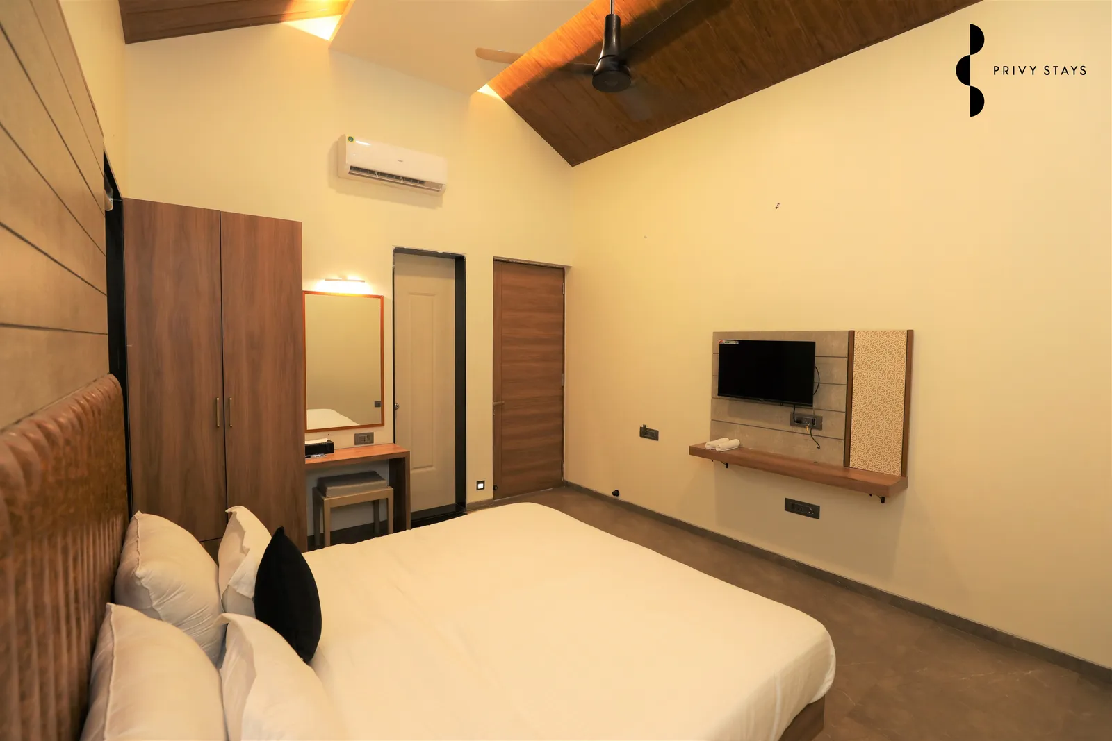 JK's Private Bungalow/Villa By Privy Stays - main view