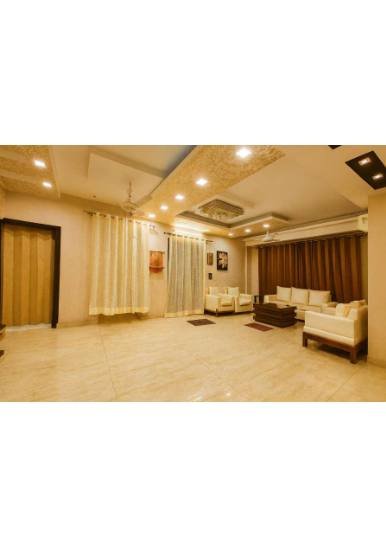 Pinnacle Stays - view 2
