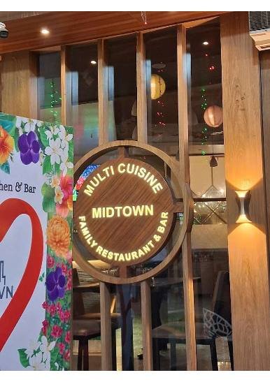 Midtown Kitchen And Bar - View 1