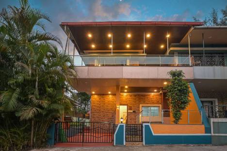 Arya Villa
