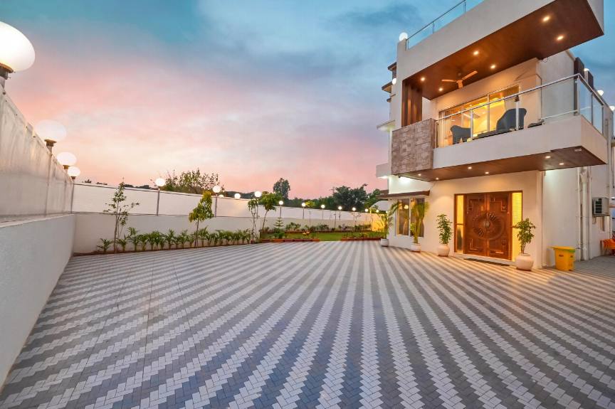 Orchard Villa – view 2