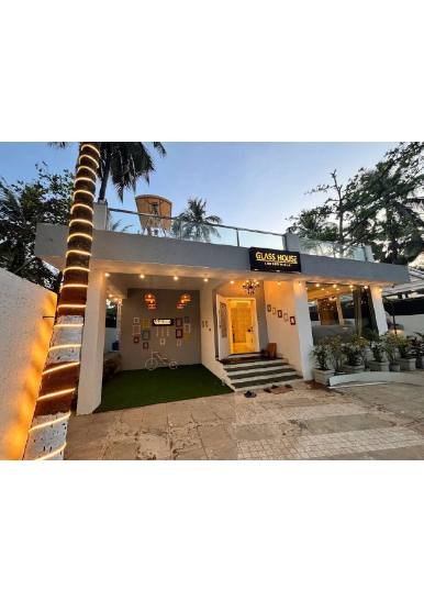 Glasshouse Luxury Villa