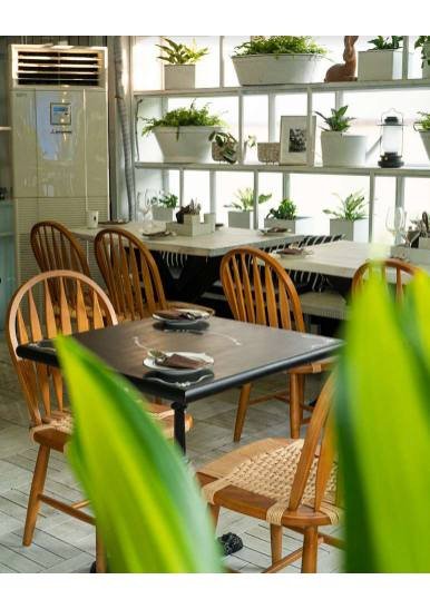 Donna Deli - View 1