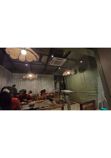 Ferry Wharf Seafood - View 4