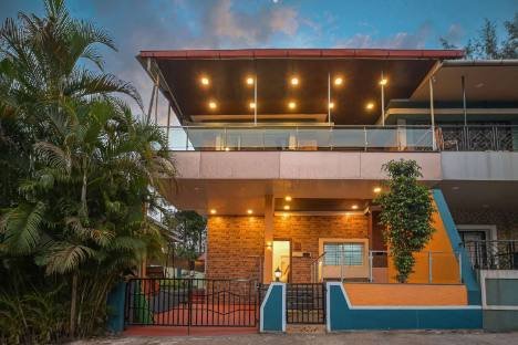Arya Villa